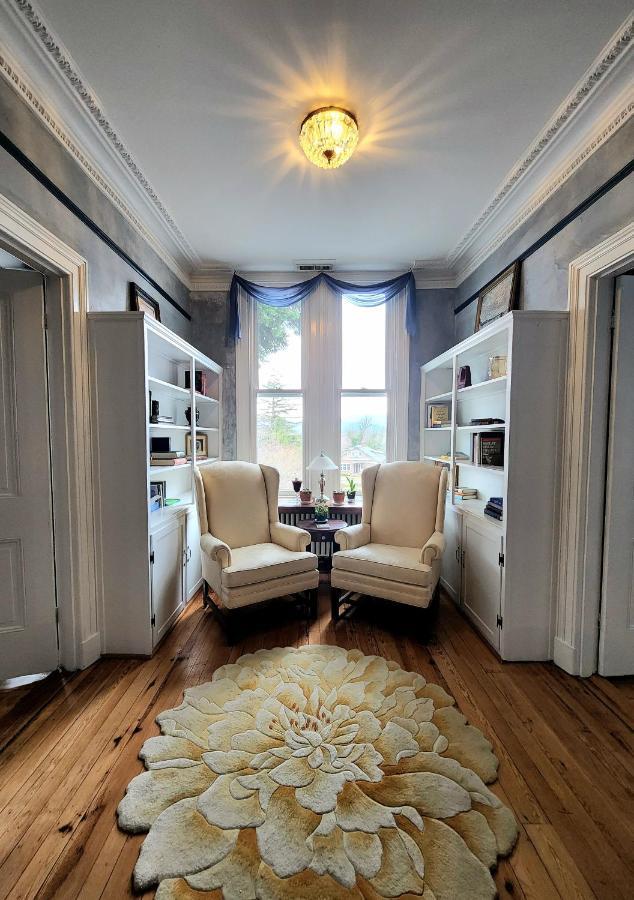 South Court Inn Luray Bagian luar foto